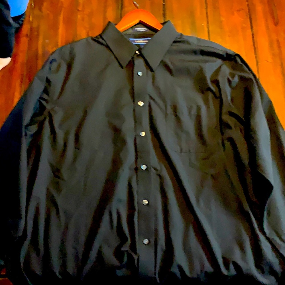 Black Croft & Barrow Dress Shirt